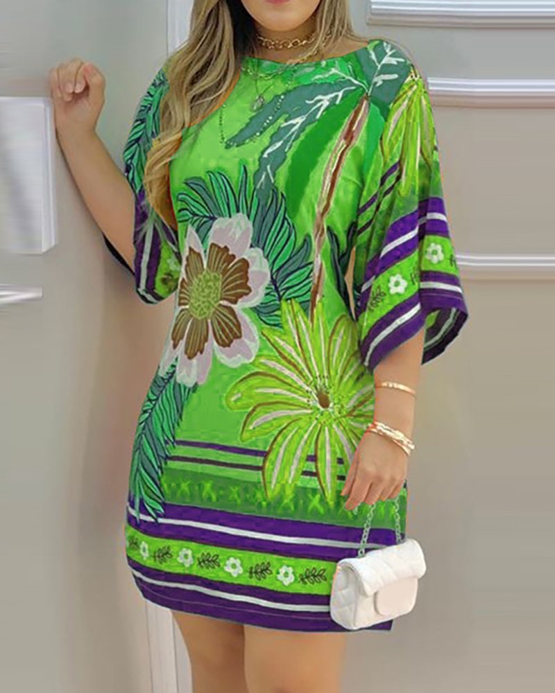 Women's Round-neck Tropical Printing Half-sleeved Casual Dress